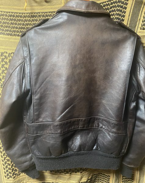 革ジャン洗濯前 1