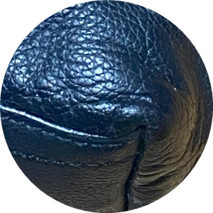 レザー補色したカバン