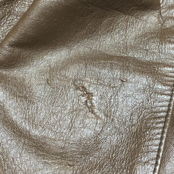 A-2フライトジャケットの穴塞ぎ　3